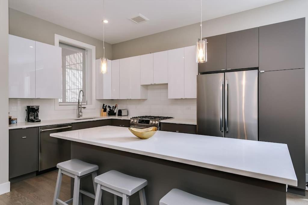 Stunning Duplex Condo #1 - Downtown River North Chicago Exterior foto